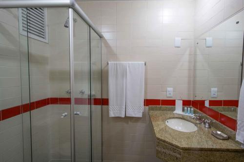 Ett badrum på Bristol Metropolitan Curitiba Centro
