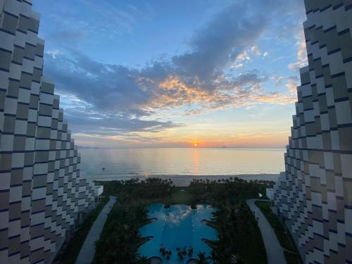 The Aurora Home Premier Ocean Front – Photos 2