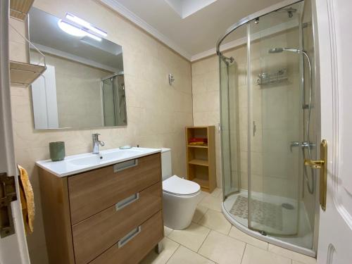Koupelna v ubytování CURA MARINA - Exclusive Duplex, Pool and Garden, Beach at 50 mt, WiFi 450 Mbps,