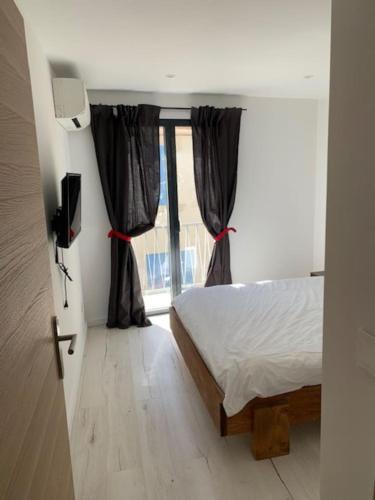 Charmant P2 Cabine, vue exceptionnelle sur le port