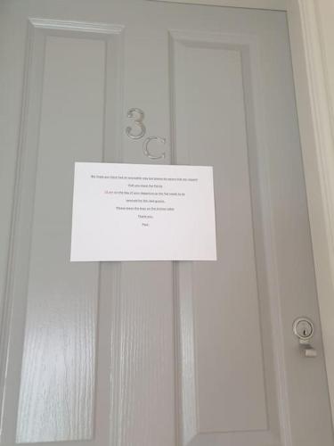 Gallery image of large comfortable 1st floor apartment with private yard in Longtown