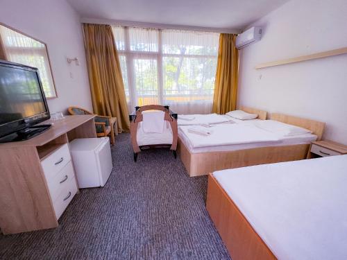 Gallery image of CE Napfény Hotel in Siófok