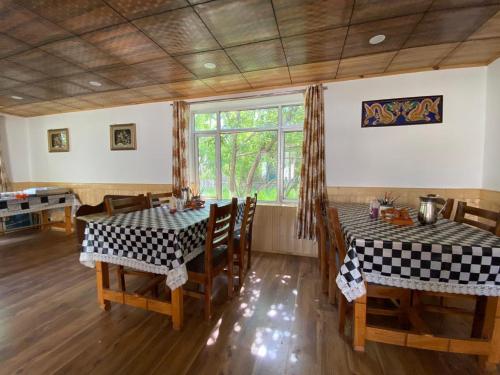 Restoran atau tempat lain untuk makan di Zaltak Guest House and Hostel