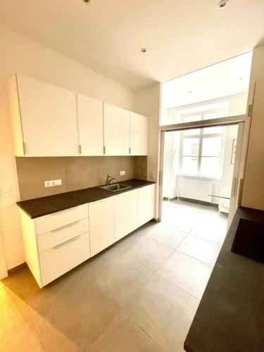 Brand New & Spacious Apartment in the City Centre