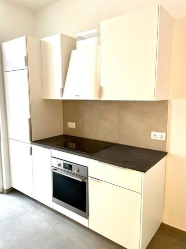 Brand New & Spacious Apartment in the City Centre