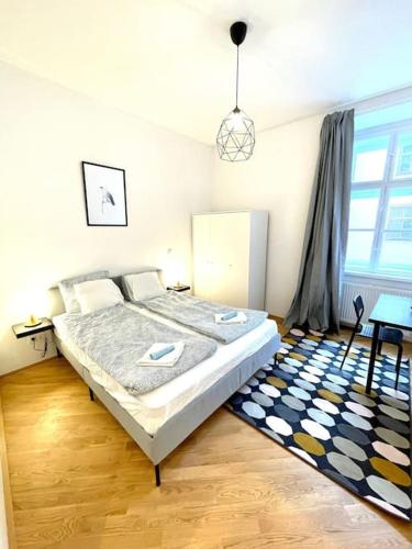 Brand New & Spacious Apartment in the City Centre