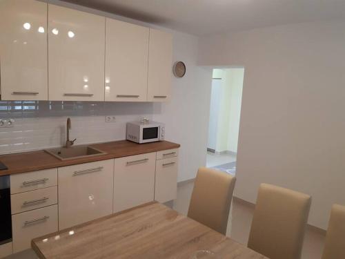 Apartman Toranj