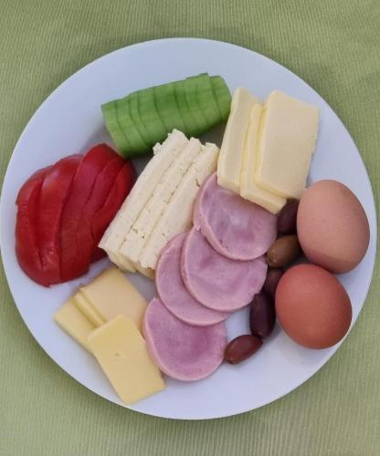 Jídlo v apartmánu nebo okolí