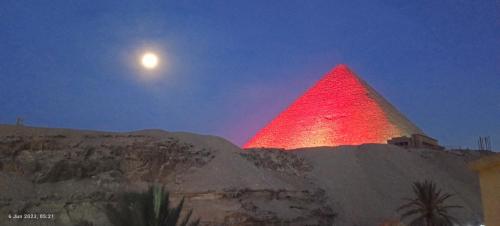Royal pyramid Inn – Photos 3