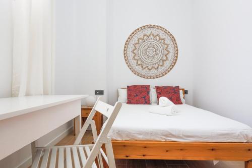 Oasis in the heart of Seville - 2 BR apt with FREE PARKING