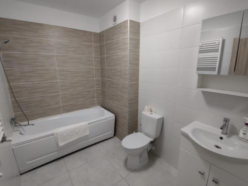 GHENCEA APARTMENS