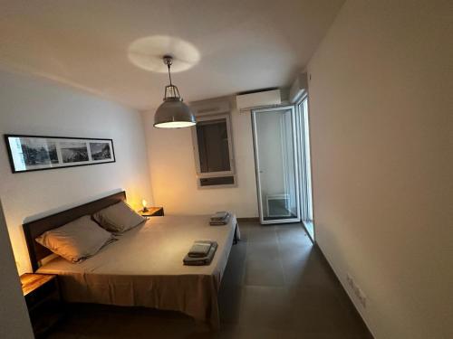 Superbe Appartement terrasse 2P à 5 min à pied du vieux Nice, du port et du Tram