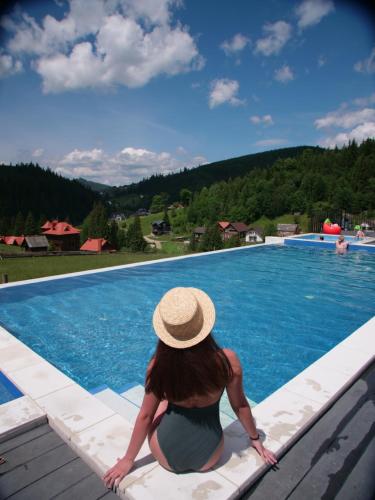 Bazén v ubytování Nicole hotel nebo v jeho okolí