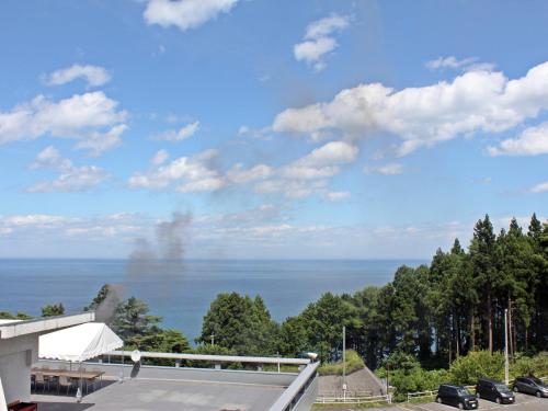 a view of the ocean from a parking lot at Eboshiso in Tamagawa