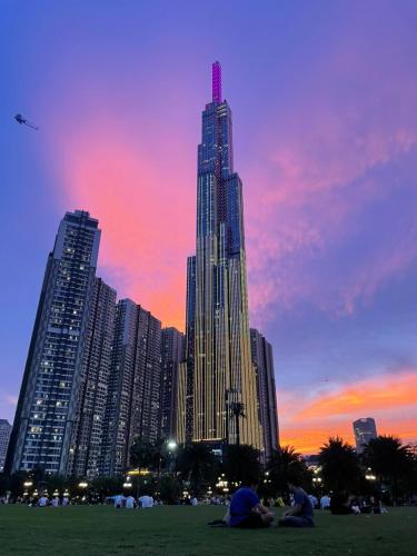 Vinhomes Central Park Luxury Apartment 1,2,3,4 bedroom, Landmark 81 area – Ritratti 2