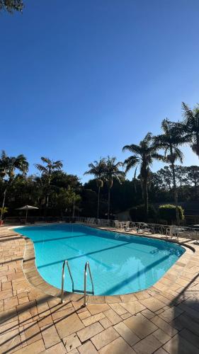 Biazi Paradise Hotelの敷地内または近くにあるプール