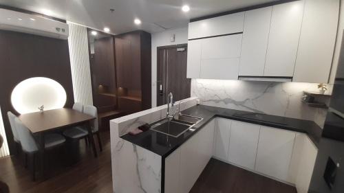 Photo de la galerie de l'établissement Sunset Apartment in Hai Phong, à Hai Phong