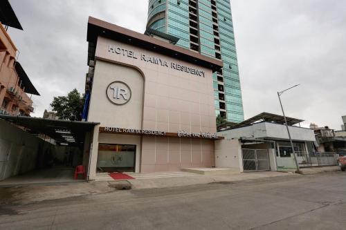 Bangunan di mana terletaknya hotel