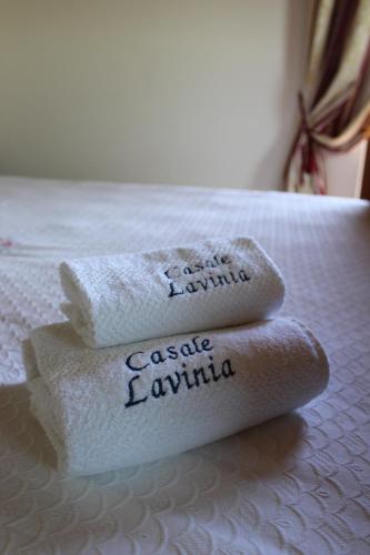 Ένα ή περισσότερα κρεβάτια σε δωμάτιο στο Casale Lavinia