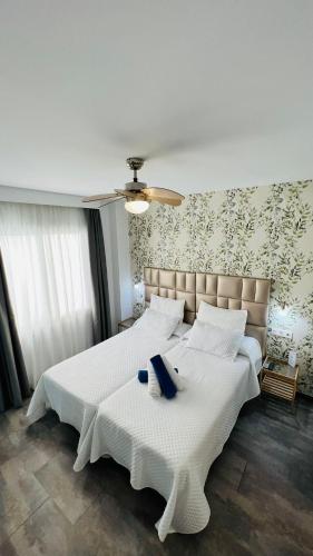Bajondillo Beach Cozy Inns
