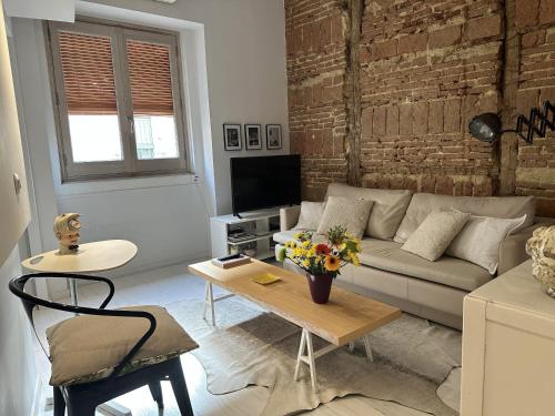 Royal Palace Apartment by SharingCo