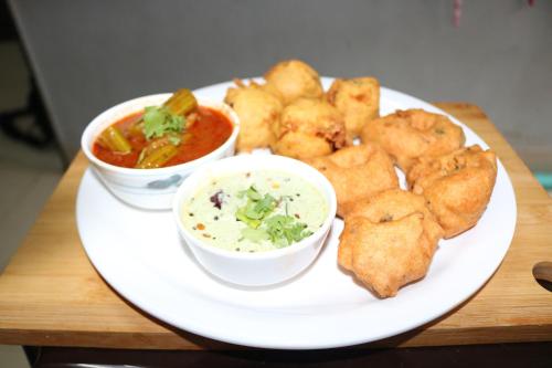 Mad på feriegården eller i nærheden