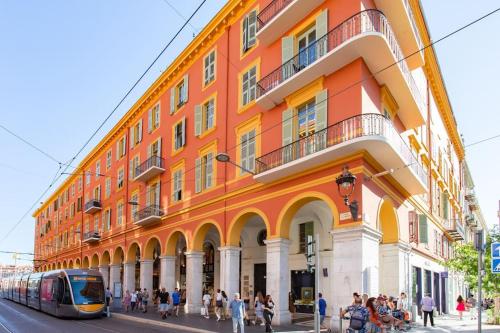 #48 Staywizus - Suite Jean top floor terrace 5min walk sea AC