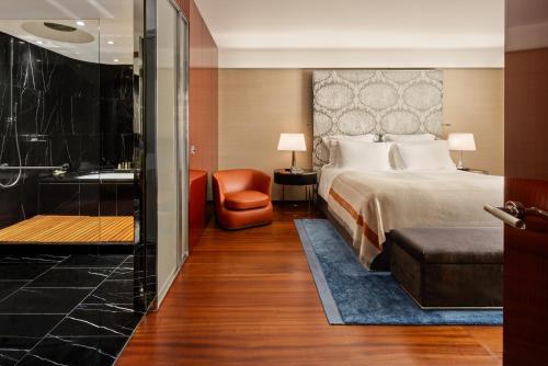 Bulgari Hotel London Image
