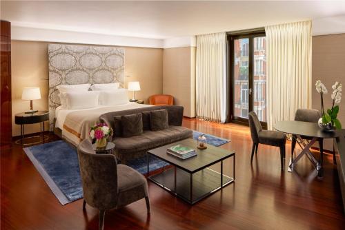 Bulgari Hotel London Image