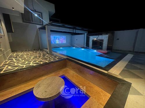 Gallery image of Sea Breeze at ECR - Beach Front Villa with Private Pool, Jacuzzi and Dive-in Theater in Tirupporūr