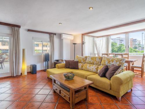 Apartment EssensacionesHome - Los Almendros by Interhome
