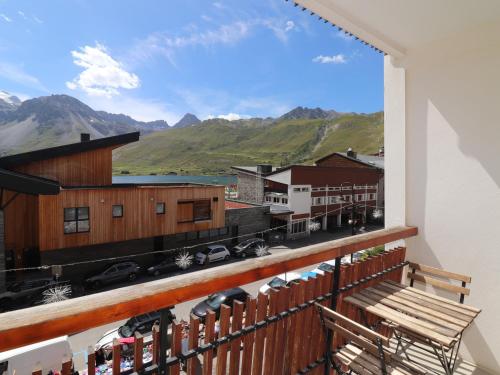 Studio cabine lumineux au cœur de Tignes, balcon, animaux acceptés