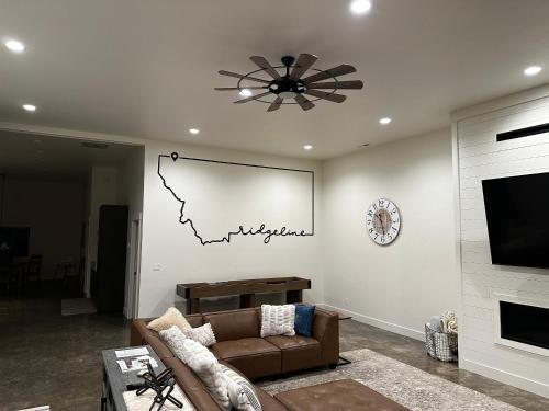 Gallery image of Ridgeline Retreat - beautiful getaway with views in Eureka