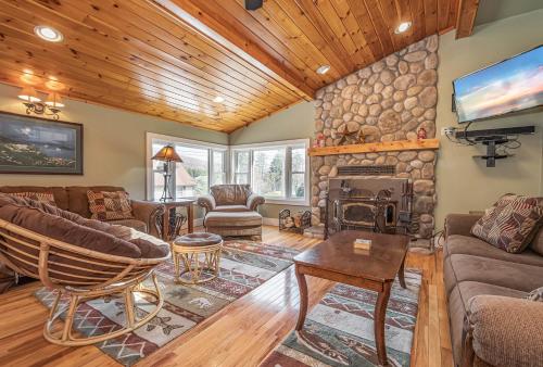 Sunrise Cove – Photos 2