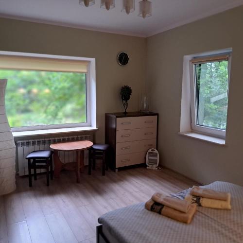 Bliss Garden Retreat House ZielonoMiにあるベッド