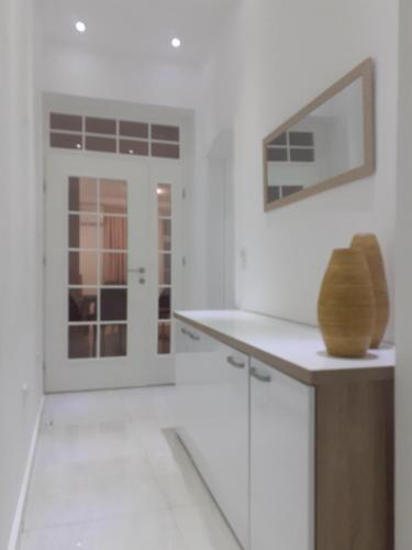 Φωτογραφία από το άλμπουμ του Beograd /Slavija - fontana 70 m2 σε Sajmište