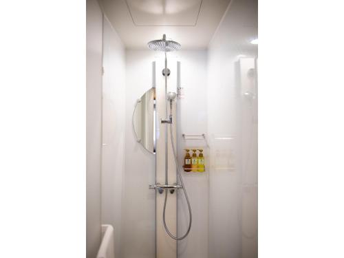 Un baño de Hotel Celeste Shizuoka Takajo - Vacation STAY 94099v