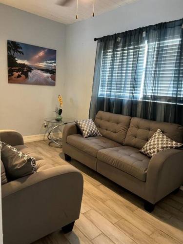 3bdrm modern entertainment homeにあるシーティングエリア