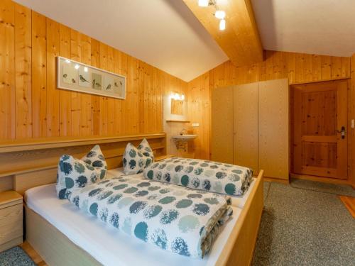 Postel nebo postele na pokoji v ubytování Haus Juen II