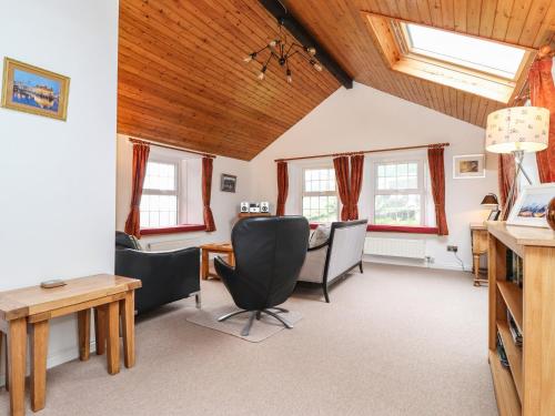 Coombe Cottage – Photos 3