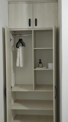 Fotografie z fotogalerie ubytování Habitación, con baño privado #7 v destinaci Medellín