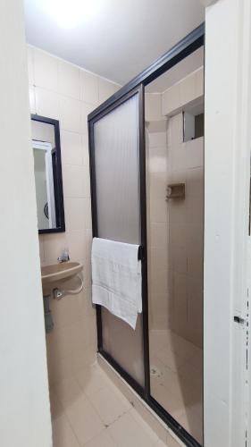 Bilik mandi di Habitación, con baño privado #7