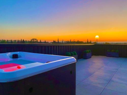 Saint Remy de Provence Roof top avec jacuzzi