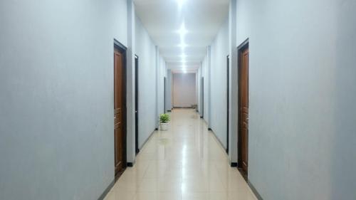 Gallery image of Hotel Rayyan Near Juanda Airport T1 Domestic and T2 International in Dares