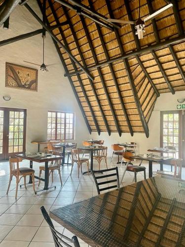 Restoran atau tempat lain untuk makan di The Eden Boulders Hotel and Resort Midrand