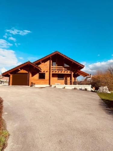 Chalet indépendant 3 chambres avec 2000m2 de terrain