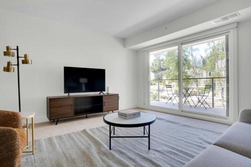 Fotografie z fotogalerie ubytování Menlo Park 1br w pool WD gym nr highways SFO-1024 v destinaci Menlo Park