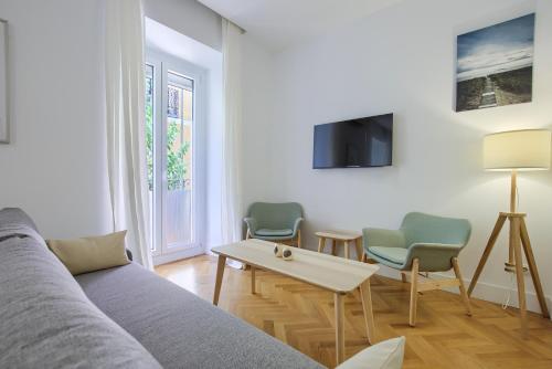 Lavapies Center - One-bedroom Apartment