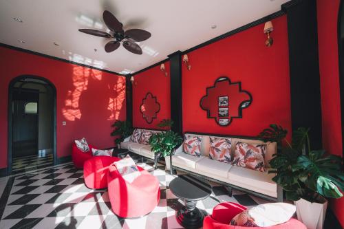 Гостиная зона в Goldient Boutique Hotel