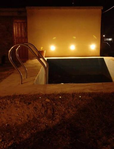 Casa con piscina para descansar